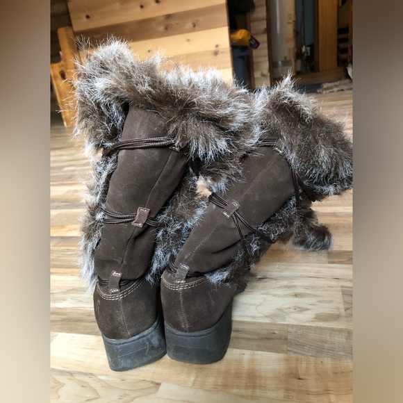 Report Olympic Suede Boots - Picture 3 of 6